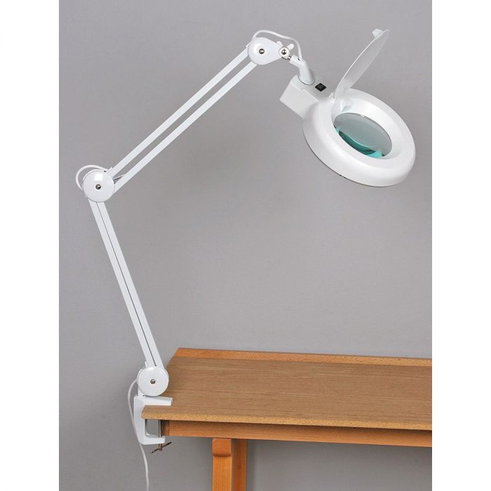 Harbor Freight Fluorescent Magnifying Lamp « Laufeyjarson writes…